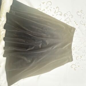 Velvet black knee length skirt